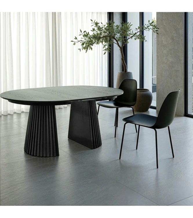 svendborg-extendable-round-dining-table-o140-black-oak.jpg