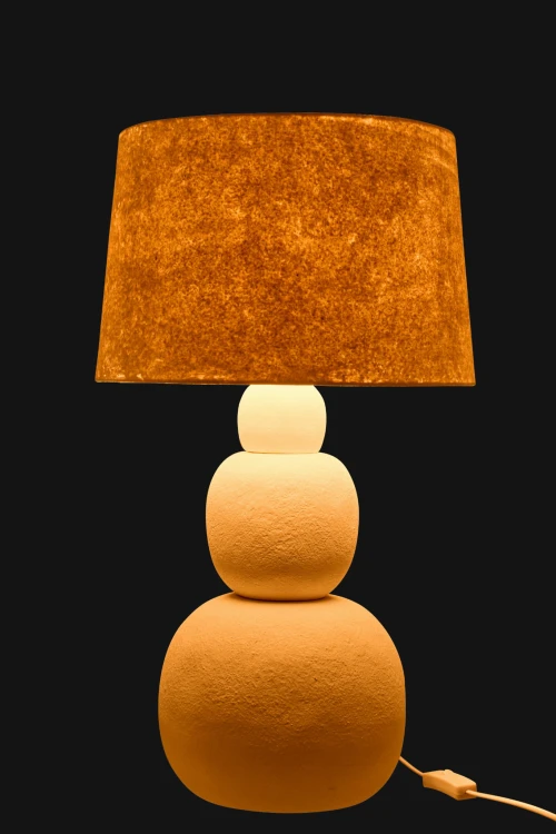 lampa stołowa biała w stylu japandi j-line