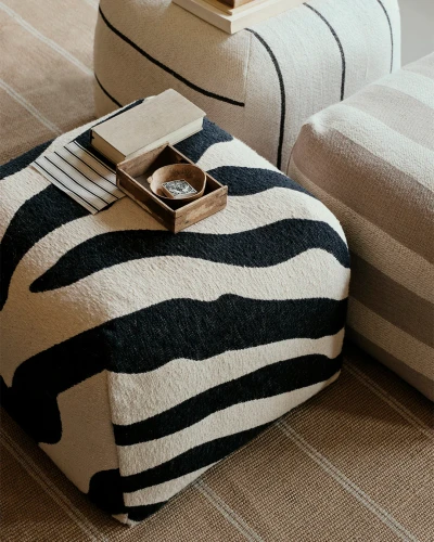 puf zebra biało-czarny broste copenhagen