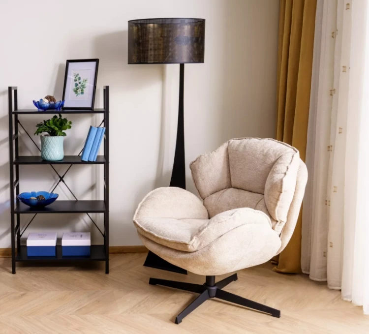 Fotel-Betty-bezowy z obracanym siedziskiem Nordic Home5.png