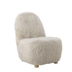 fotel Yvona w tkaninie futerkowej shaggy kremowy bloomingville