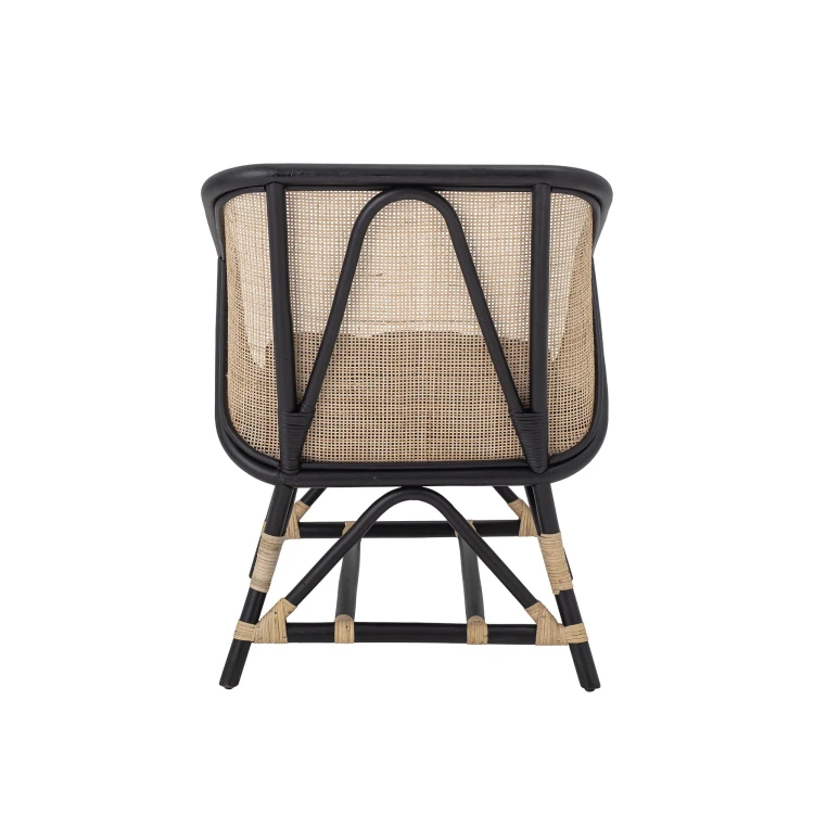 krzesło rattan od bloomingville