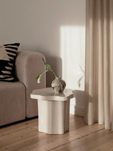 stolik boczny sonja ivory broste copenhagen