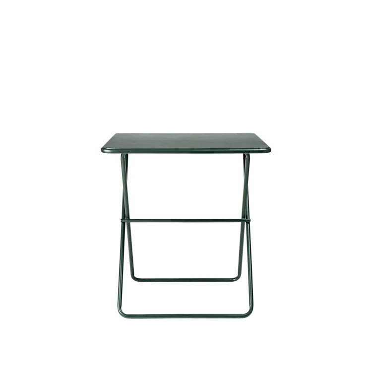 stół ogrodowy forest green kwadratowy Eden Broste Copenhagen2.webp